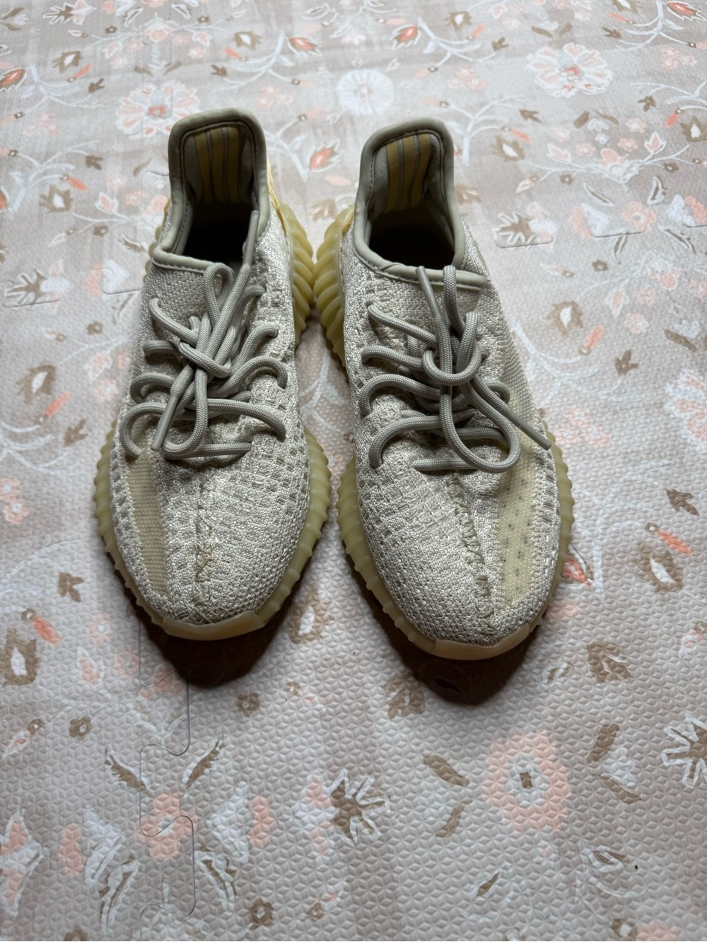 Yeezy Boost 350 V2 Cream & Light Yellow Sneakers
